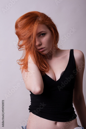 Nude girl selfies masturbating
