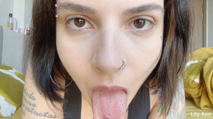 Trimmed pussy solo hd